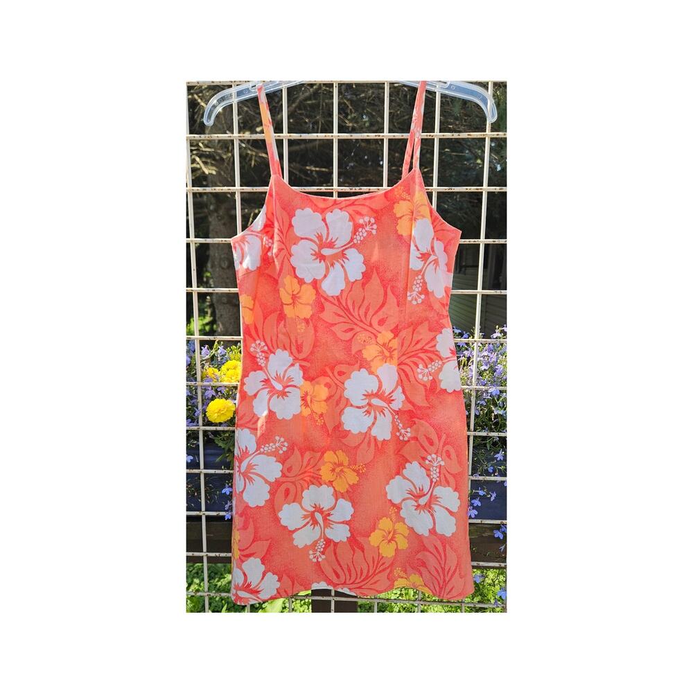 Aloha! Nothing says summer like a sundress with Hawaiian Hibiscus flowers.